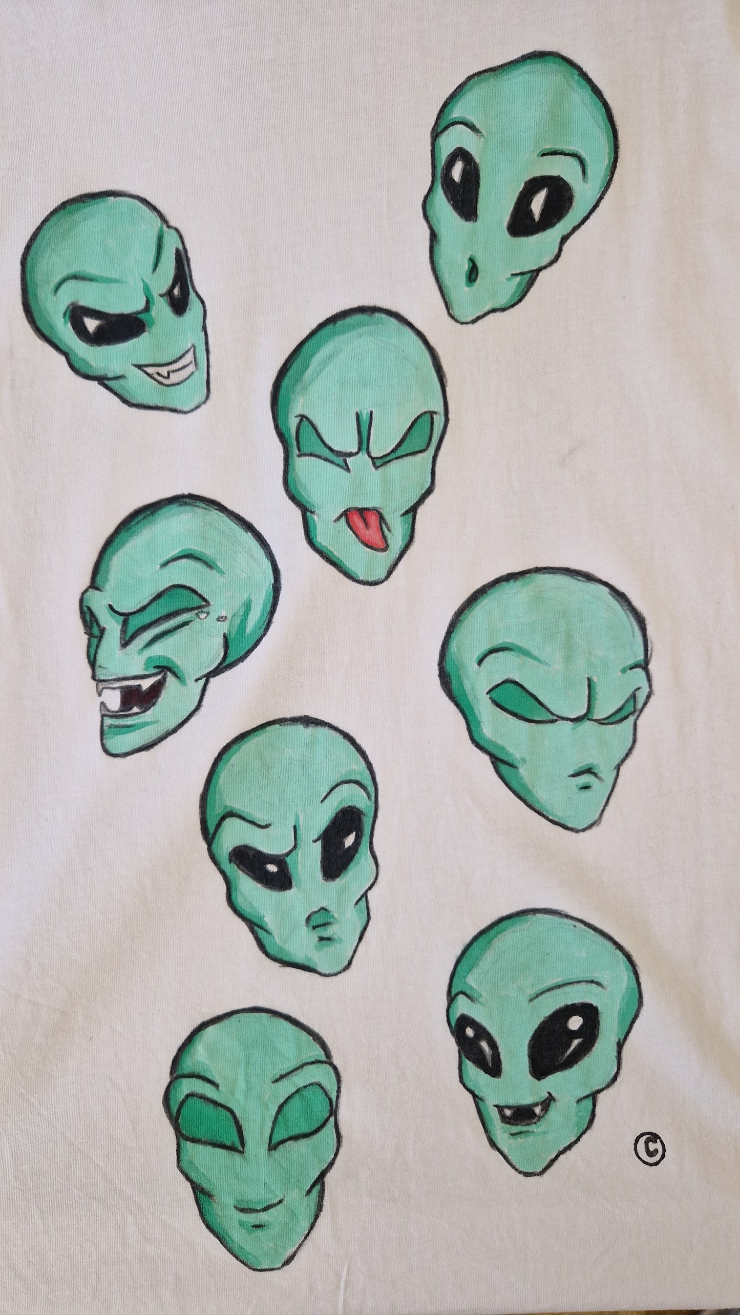 T-Shirt Alien Face Expressions