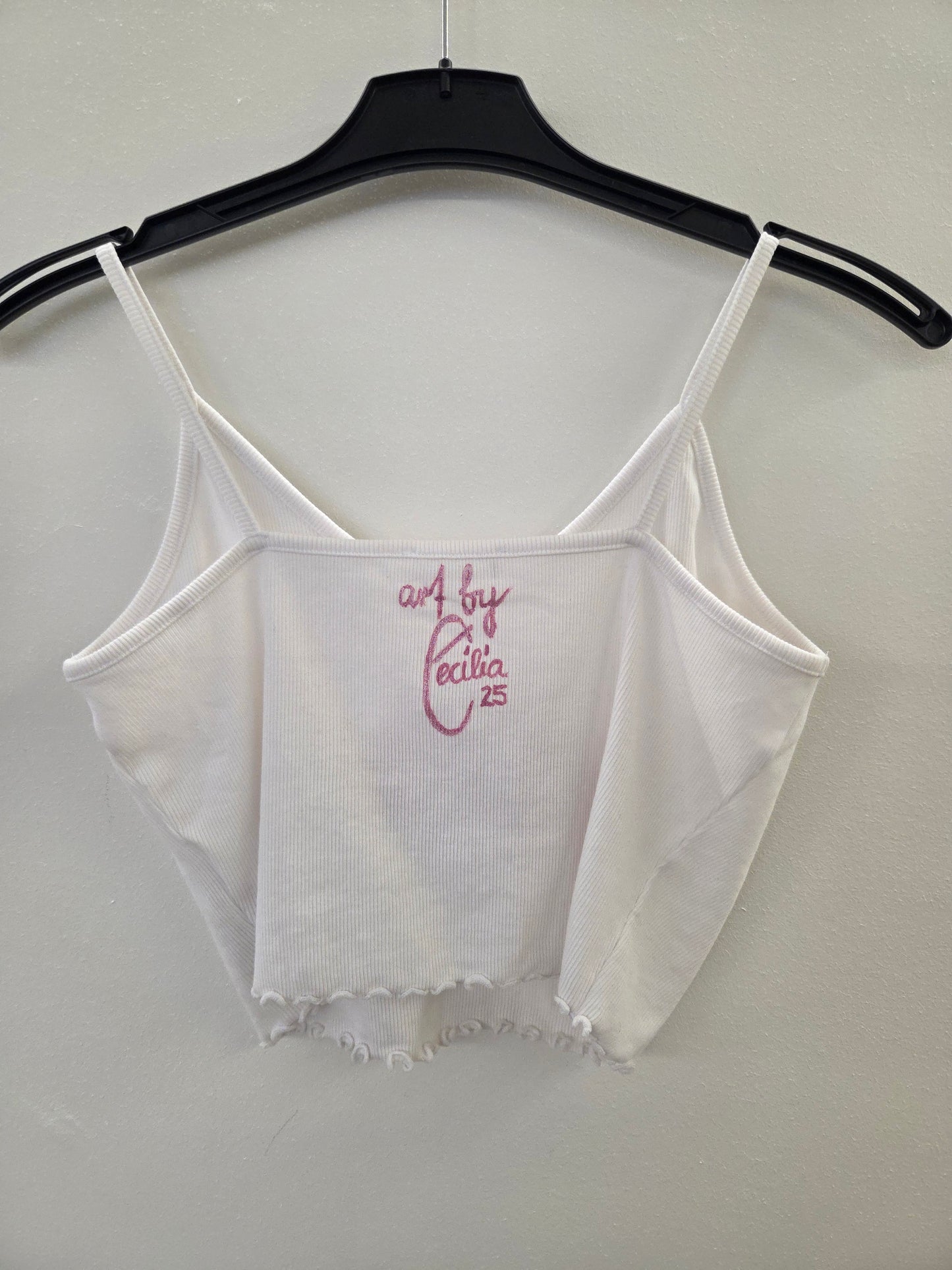 Crop Top Lips and Pearls